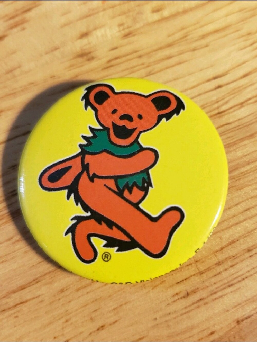 Vintage The Grateful Dead Button Pin Licensed Dancing Bears  Collectible